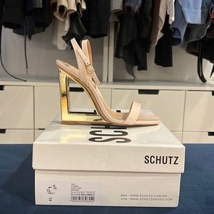 Schutz Filipa Sandal in color rose nude